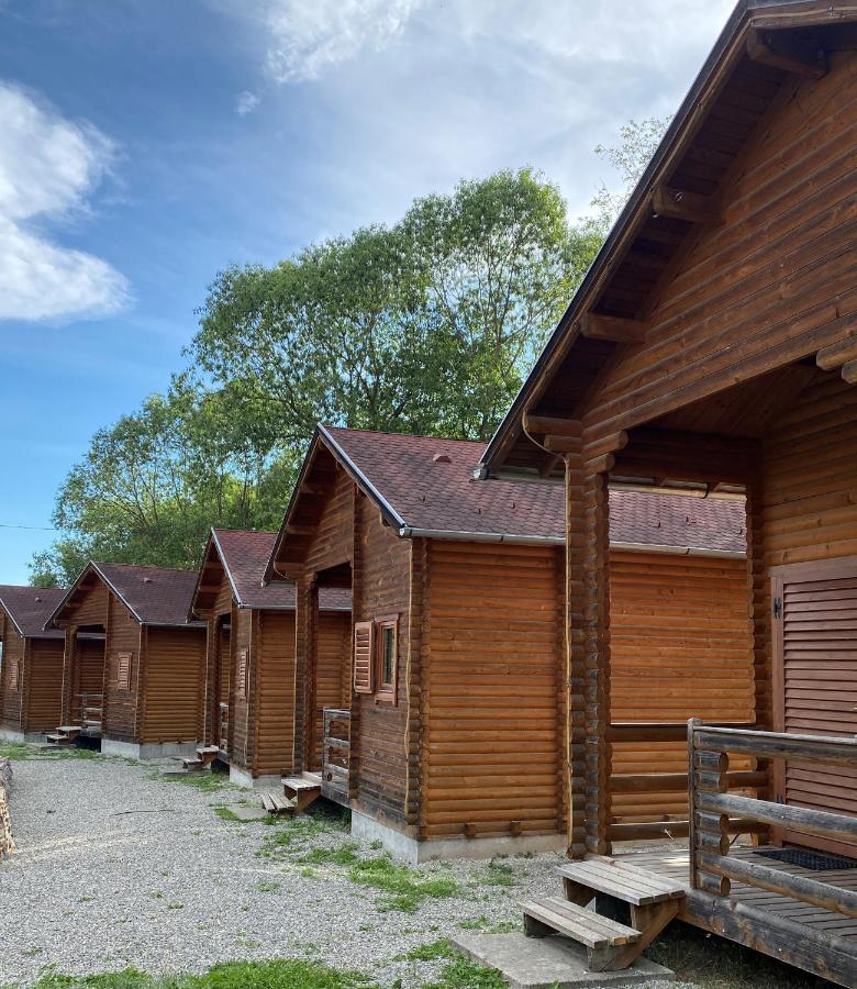 Gyopar Wooden Houses Извоаре Екстериор снимка